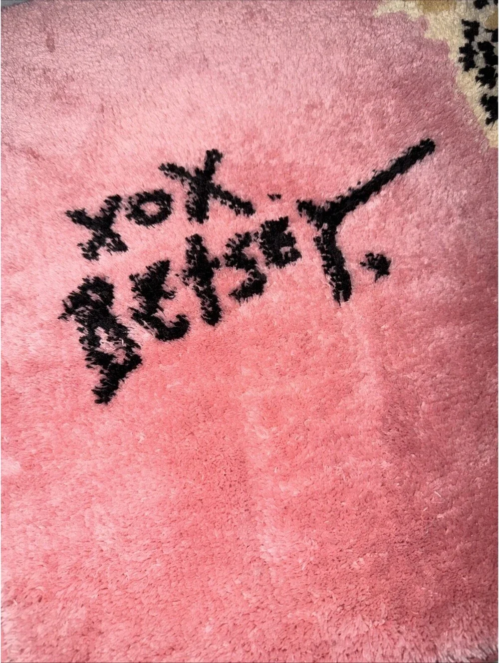 Betsey Johnson ❤️So soft cheetah Animal Bath Rug Black/ Pink 20x30”New